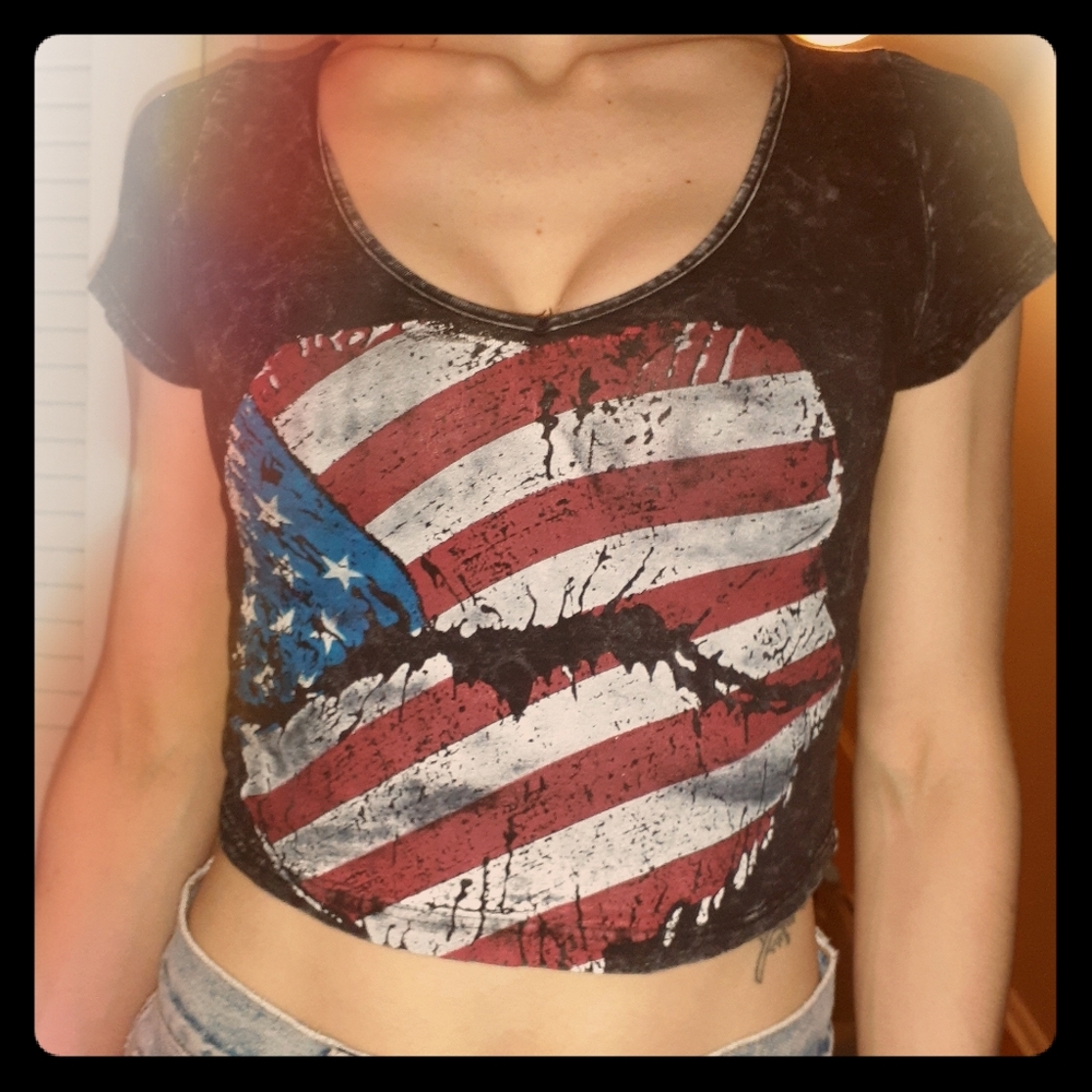 Crop top